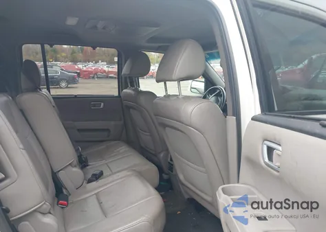 2013 Honda Pilot Touring from USA, damaged, VIN 5FNYF4H98DB021147